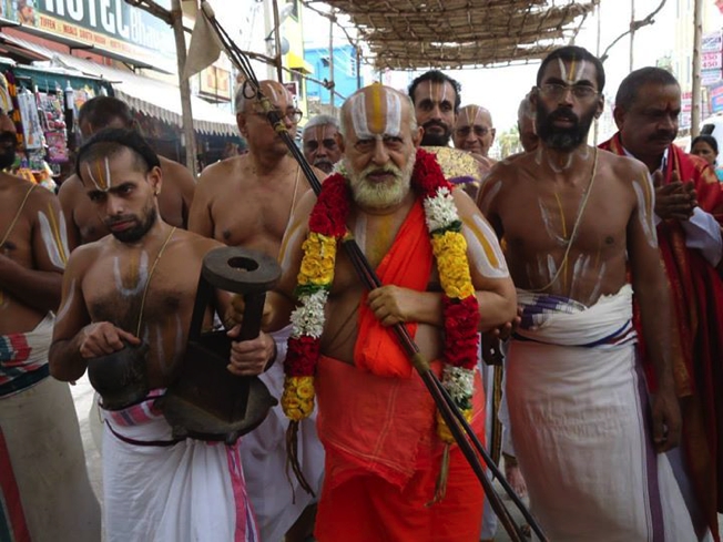 Srimath Andavan_Thiruchanoor_2013_14