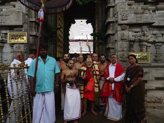 Srimath Andavan_Thiruchanoor_2013_18